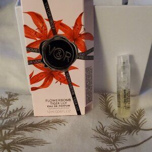 Viktor & Rolf Flowerbomb Tiger Lily